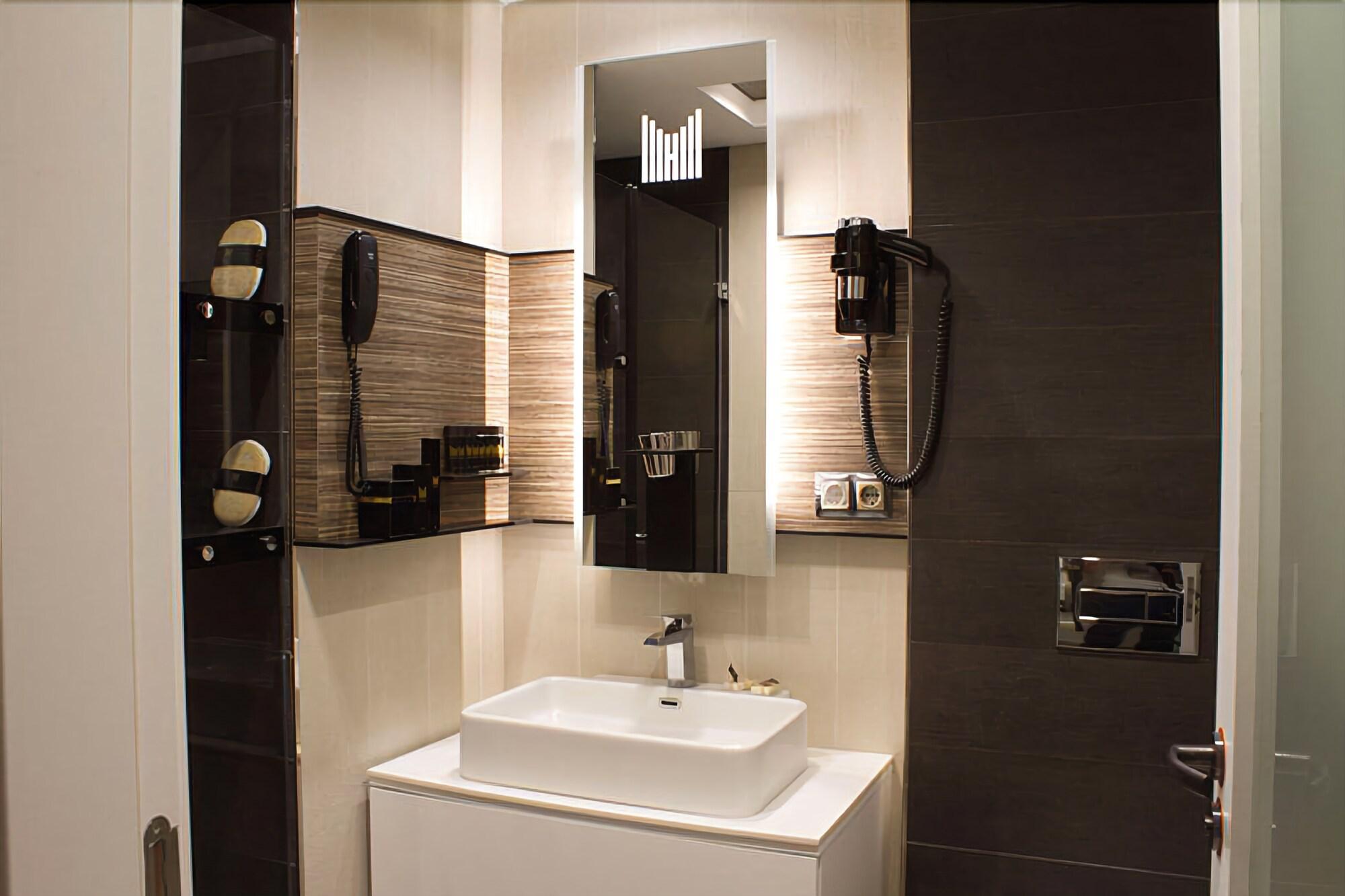 Modernity Hotel إسكيشير المظهر الخارجي الصورة