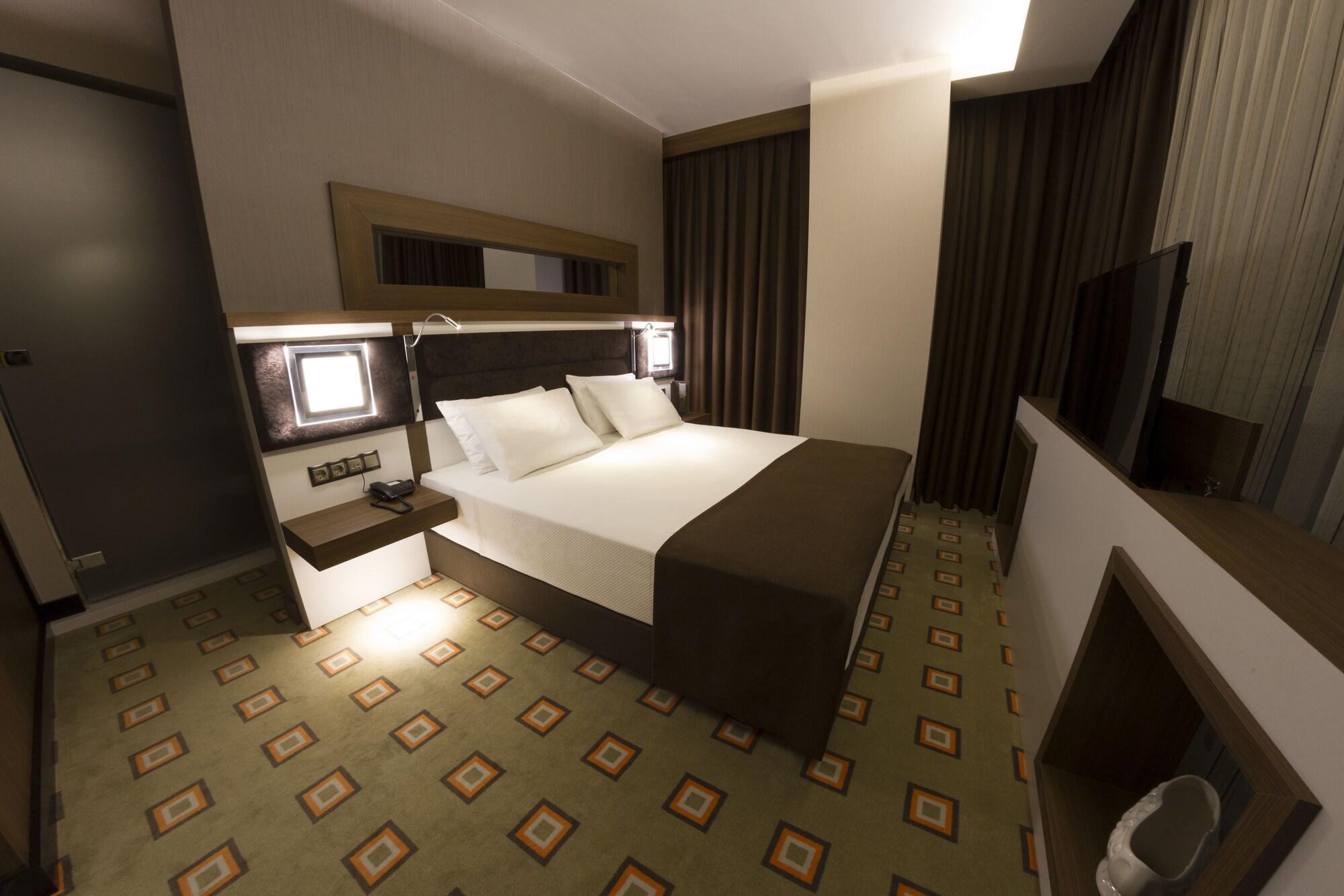 Modernity Hotel إسكيشير المظهر الخارجي الصورة