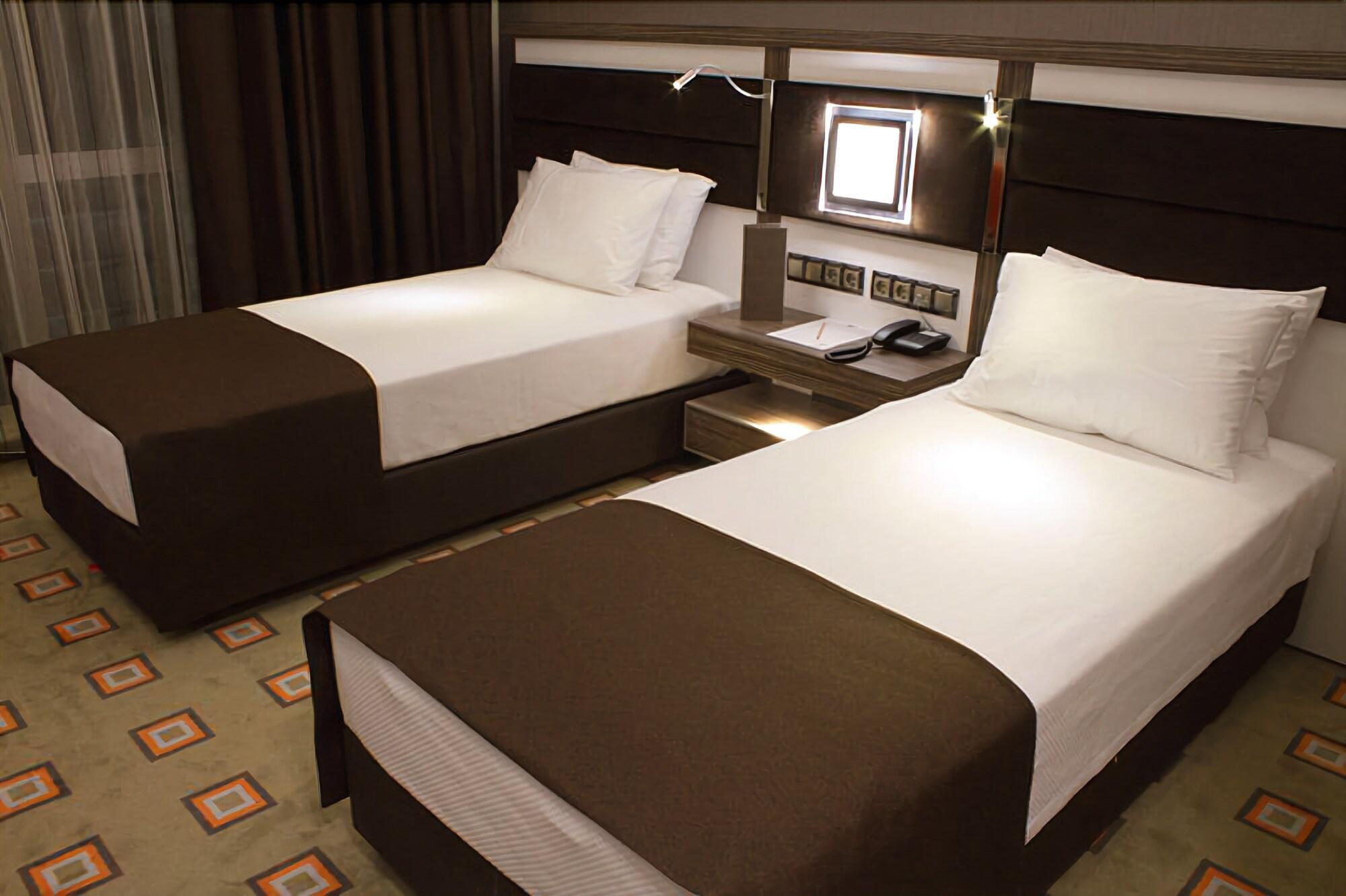 Modernity Hotel إسكيشير المظهر الخارجي الصورة